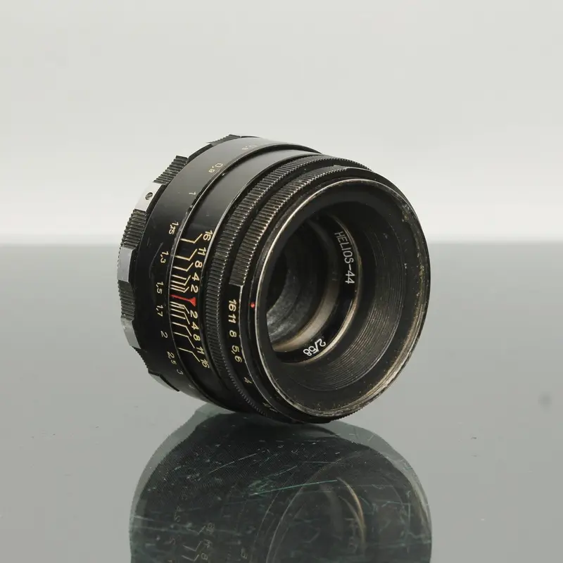 Helios-44 58mm f/2