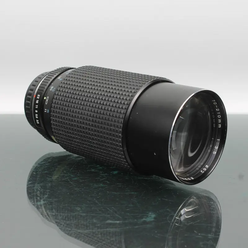 RMC Tokina 70-210mm 1;3.5
